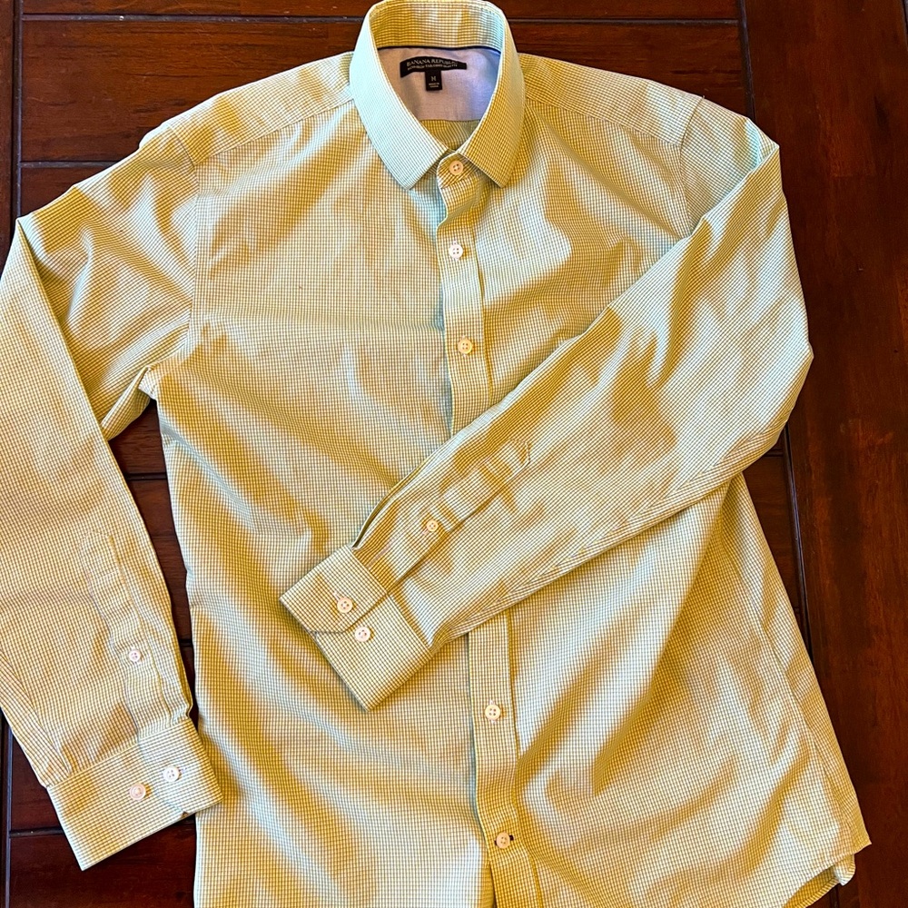 Men's Banana Republic Bright Green Non-iron Dress Shirt, size tailored fit M